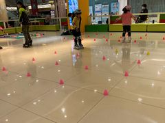 -阿布溜溜(同曦假日百货店)