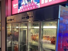门面-鸽子侯·家宴·平价海鲜(绿地店)