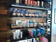 零售区-星巴克(南京大世界店)