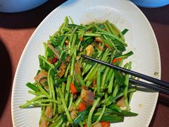 -荷栖小院·品质江西菜(红谷滩店)