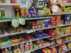 -全家便利店(杭州龙翔桥地铁站店)