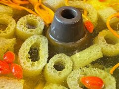 竹荪汽锅鸡-云腾食府·云南菜