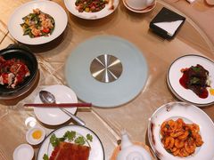 -广州中心皇冠假日酒店·百粤楼