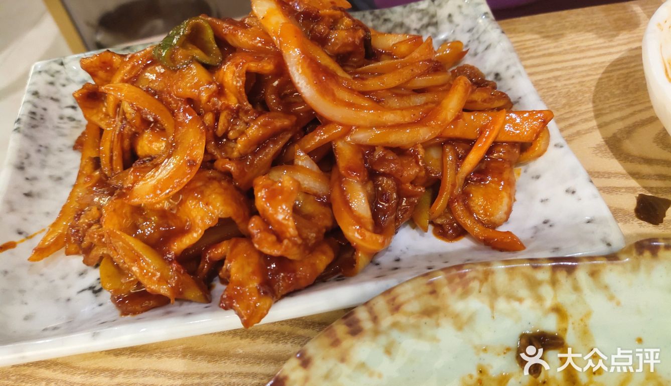 鱼饼 紫菜饭团 鱼饼是真富含鱼味 有点腥