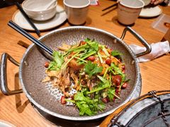 -吃饭皇帝大土家民族菜(荟聚店)