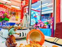 -刘姐啤酒鱼民族演艺餐厅(西街总店)