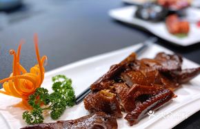 Fragrant Sauce Betel Nut Duck