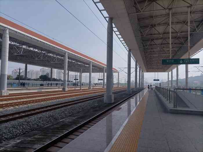 漳州站-"漳州站外面在修缮,像一个大工地,尘土飞杨."-大众点评移动版