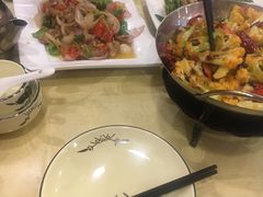 -鹤乡东北菜(崮山路店)