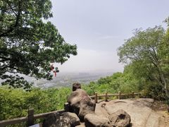 -灵岩山风景区