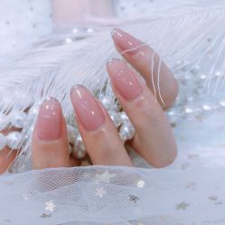 -蜜丝卡伦美甲美睫半永久