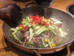 -吃饭皇帝大(长宁龙之梦店)
