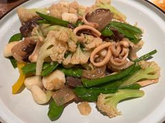 阳江小盆菜-先记烧鹅王·本地粤菜(福永店)