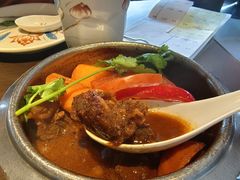 香啤焖牛展-大头虾越式风味餐厅(光明广场店)