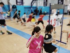 -顶峰篮球俱乐部(南头店)