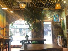 大堂-盘炉forenza·云贵川融合小食堂 ( 钟楼中柳巷店)