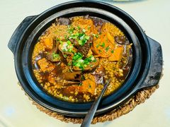 雁来蕈炖豆腐-两户人家农家乐