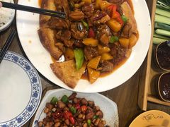 -汤河清真餐馆