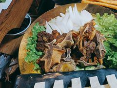 -牛员外鲜切牛肉火锅