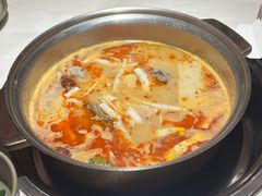 -喃喃椰·糟粕醋·椰子鸡火锅(七堡花园店)