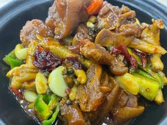 -江城燕子大排档(江汉路步行街店)