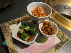 -铭牛烧肉·和牛海鲜自助(高新月牙湖店)