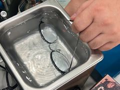 -镜客眼镜(浦江欢乐颂店)