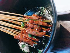 -虾弄弄海派小龙虾·牛羊蝎子火锅