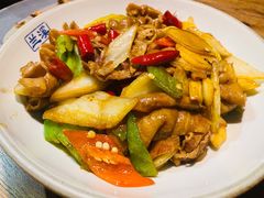 蒜子烧肥肠-兰溪小馆(东直门簋街店)