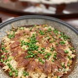 可以容纳我们部门20几号人