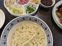 -老北京炸酱面大王.铜锅涮肉(朝阳门店)