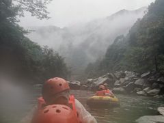 -雅鲁激流探险漂流