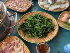 -古榕农庄·桑拿簸箕菜·招牌泥焗鸡(清远长隆店)