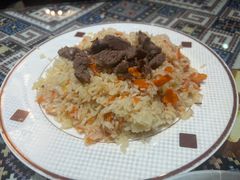 手抓饭-新疆伊宁远征餐厅
