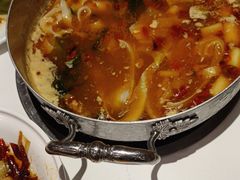 -七欣天香辣蟹火锅(闵行浦江欢乐颂店)