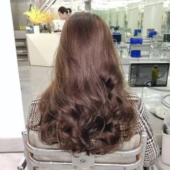 -COMO SALON 烫染可茉发型