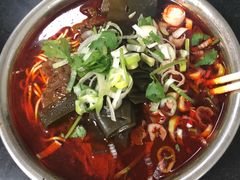 -薛记襄阳香辣牛肉面(平安路店)