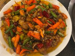 -鸿顺老铁锅美蛙鱼府(解放碑店)