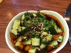-串门邻居串串火锅(云南南路店)