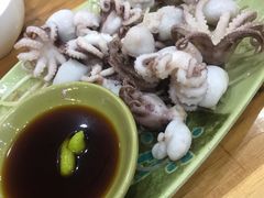 芥末白灼八爪鱼-贞姨美食·老字号海鲜大排档