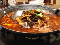 -霄汉牛三鲜湖北砂锅菜(万松园2店)