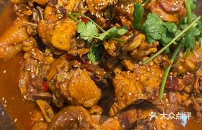 Special Roasted Chicken with Fresh Ingredients