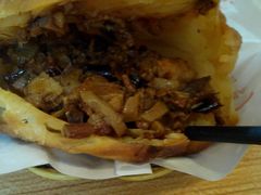 -大耳公曹氏驴肉包子铺(三八店)