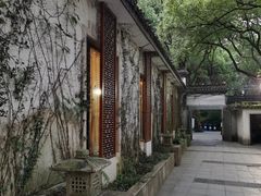 -楼外楼(玉泉店)