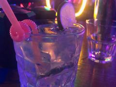 -UP嘻哈酒吧(粉巢店)