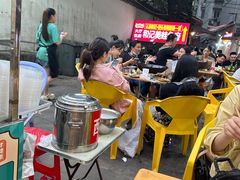 -鸿顺老铁锅美蛙鱼府(解放碑店)