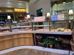 面包甜点陈列柜-巴黎贝甜(阳光上东店)