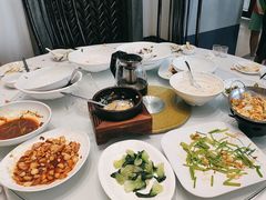 -梅花香里大酒店(郁金香路店)