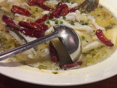 -鱼亨小鲜酸菜鱼(大信店)
