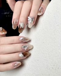 -ZX·美睫设计师汇聚店
